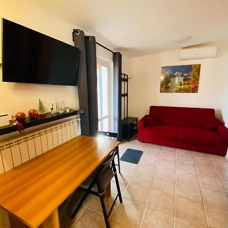 The House Fiera Di Roma Aeroporto Fiumicino Apartment Ponte Galeria Exterior photo