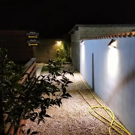 The House Fiera Di Roma Aeroporto Fiumicino Apartment Ponte Galeria Exterior photo